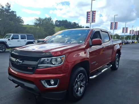 Used 2015 Chevrolet Colorado Z71 AWD/4WD image 4