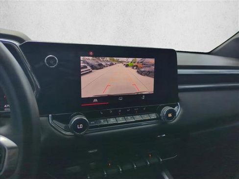 Used 2024 GMC Canyon Elevation w/ Convenience Package RWD image 12