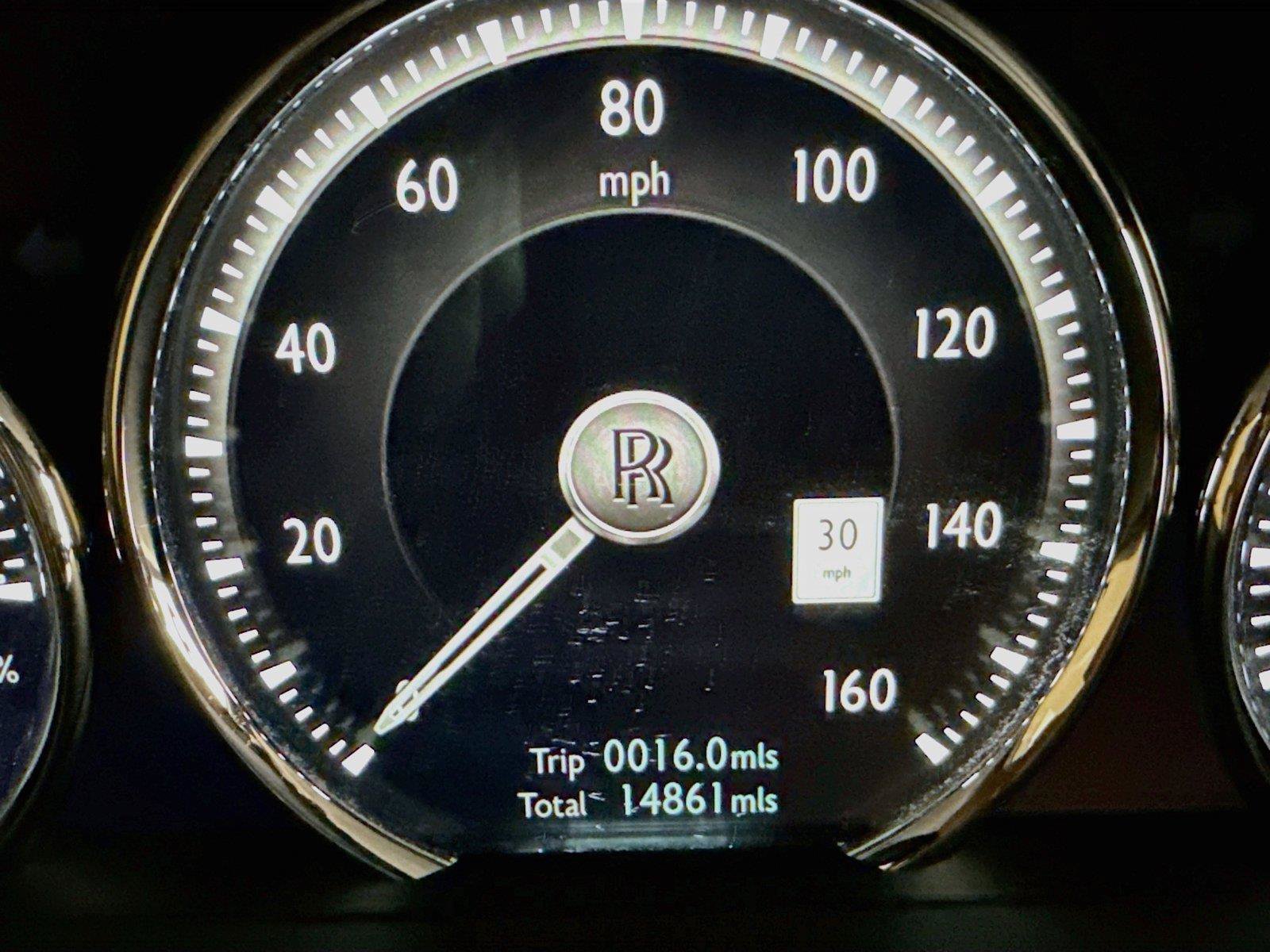 Used 2022 Rolls-Royce Cullinan w/ Cullinan Package AWD/4WD image 15