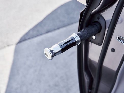 Used 2025 Rolls-Royce Phantom Sedan image 29