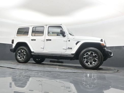 New 2026 Jeep Wrangler Sahara image 36