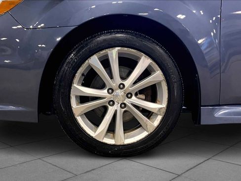 Used 2014 Subaru Legacy 2.5i Limited image 11