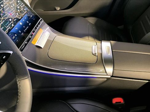 New 2026 Mercedes-Benz GLC 300 4MATIC image 10
