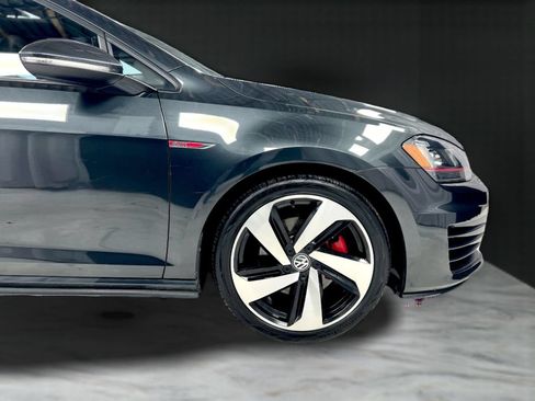 Used 2016 Volkswagen GTI SE w/ Lighting Package (SEL) FWD image 37