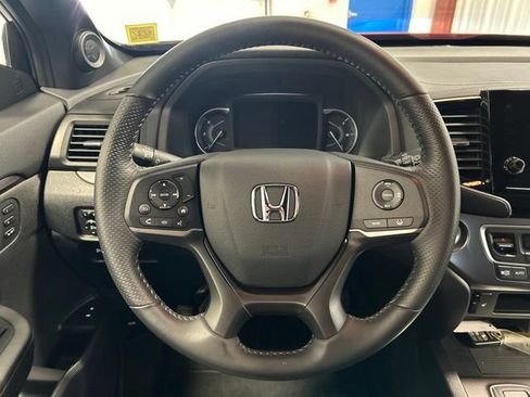 Certified 2023 Honda Passport EX-L image 18