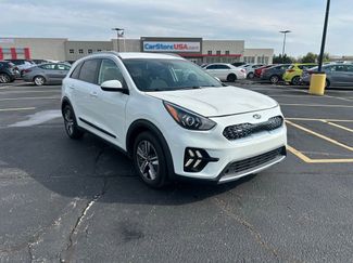 Used 2020 Kia Niro LXS video 1