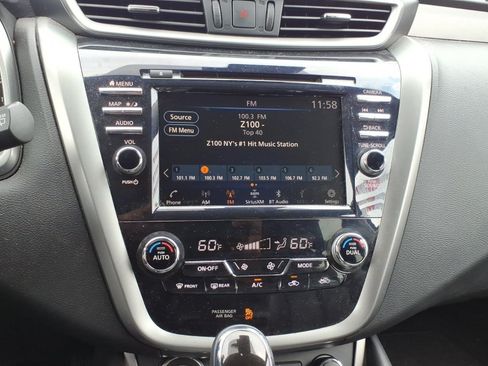 Used 2024 Nissan Murano SL AWD/4WD image 16