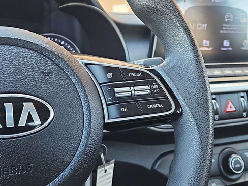 Used 2021 Kia Forte LXS image 25