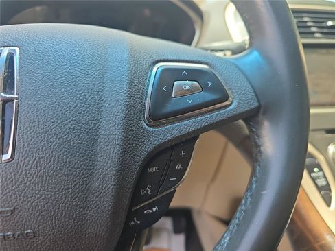 Used 2016 Lincoln MKX Select w/ Select Plus Package FWD image 24