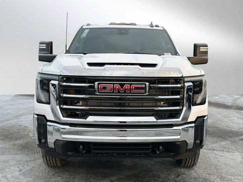 New 2026 GMC Sierra 2500 SLE w/ SLE Convenience Package image 8