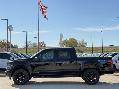 New 2025 Ford F150 XLT w/ Equipment Group 302A MID image 31