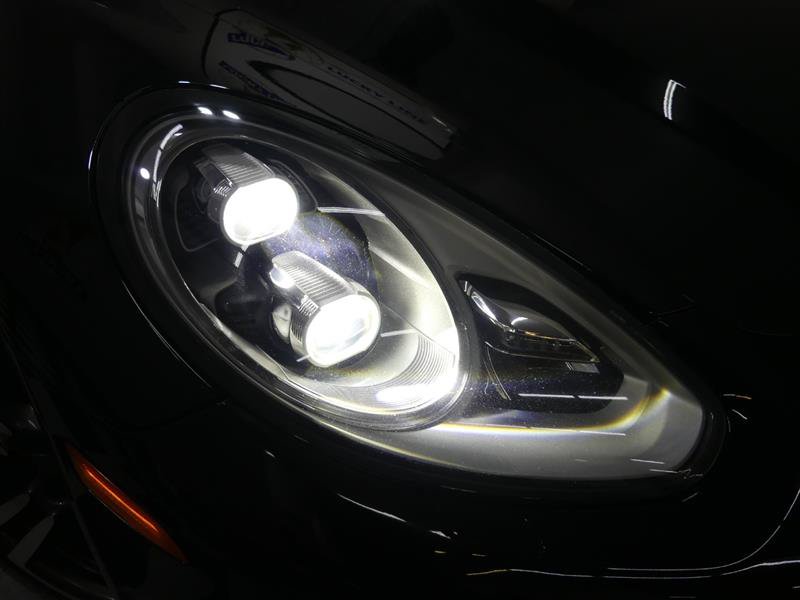Used 2015 Porsche Panamera Turbo Executive AWD/4WD image 11