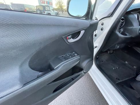 Used 2012 Honda Fit image 10