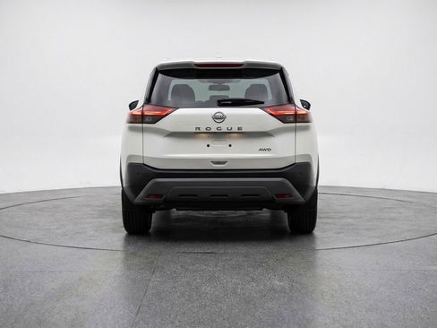 Used 2025 Nissan Rogue SV AWD/4WD image 7