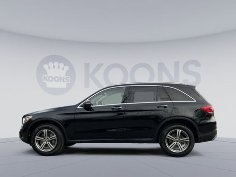 Certified 2022 Mercedes-Benz GLC 300 4MATIC image 2