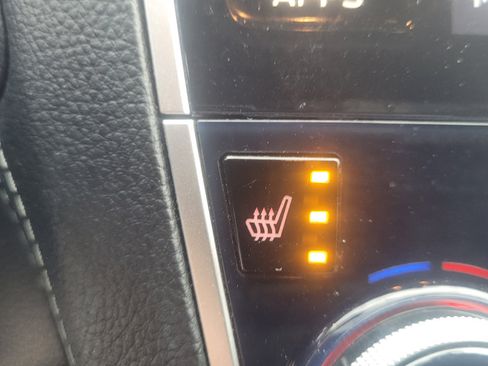 Used 2018 Subaru Outback 2.5i Limited image 26