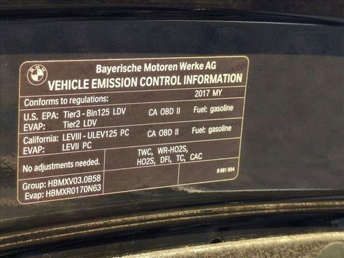 Used 2017 BMW 740i image 28