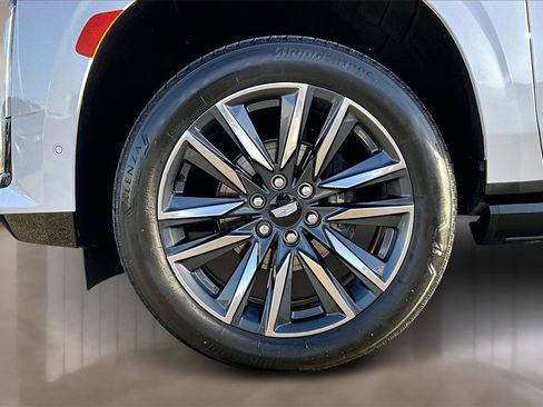 Used 2023 Cadillac Escalade Sport Platinum image 8