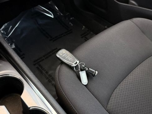 Used 2024 Chevrolet Malibu LT FWD image 36