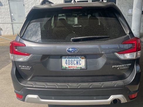 Used 2020 Subaru Forester Touring w/ Popular Package #2 AWD/4WD image 9
