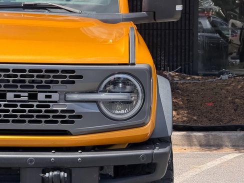 Used 2022 Ford Bronco Badlands AWD/4WD image 5