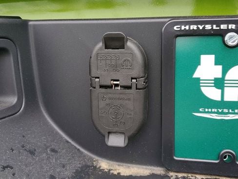 New 2026 Jeep Gladiator Rubicon w/ Safety Group image 11