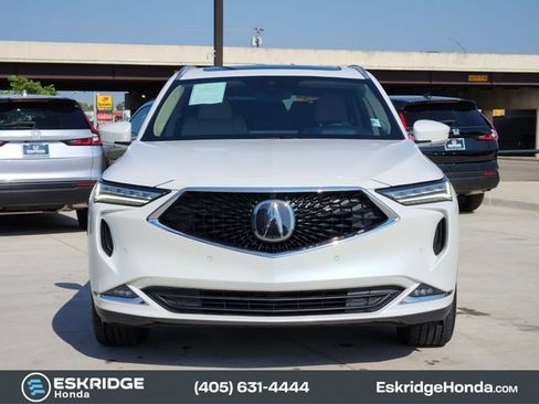 Used 2023 Acura MDX SH-AWD w/ Advance Package image 2