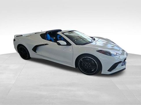 Used 2024 Chevrolet Corvette Stingray Premium Cpe w/ Z51 Performance Package image 16