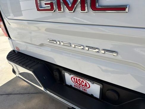 New 2026 GMC Sierra 1500 SLE RWD image 8