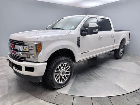 Used 2018 Ford F250 Lariat w/ Lariat Ultimate Package image 1
