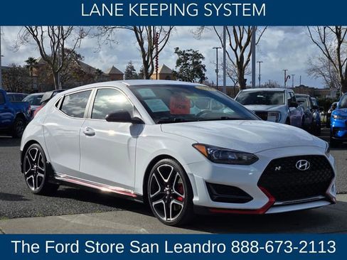 Used 2022 Hyundai Veloster N image 8