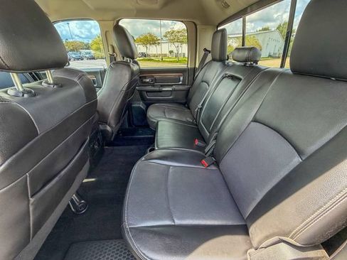 Used 2015 RAM 1500 Laramie w/ Convenience Group AWD/4WD image 21