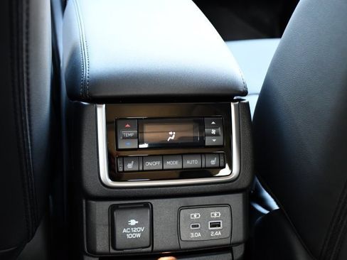 New 2025 Subaru Ascent Bronze Edition w/ Popular Package #2 image 20