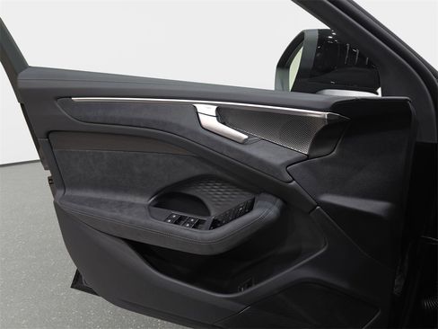 New 2026 Audi A6 Prestige image 27