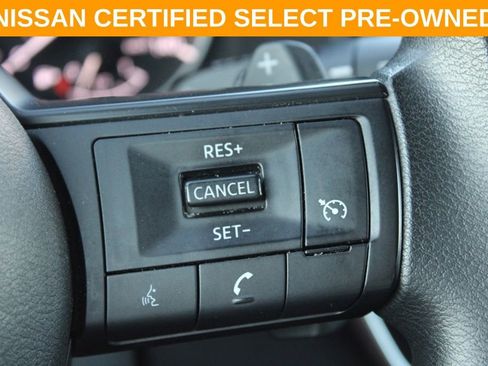 Certified 2022 Nissan Rogue S image 27