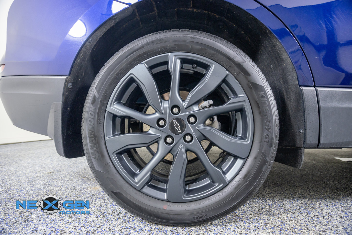 Used 2022 Chevrolet Equinox RS w/ LPO, Floor Liner Package FWD image 46