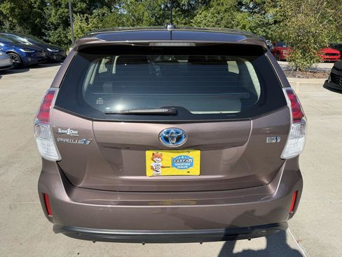 Used 2015 Toyota Prius V Three FWD image 6