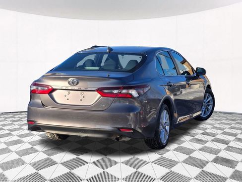 Used 2023 Toyota Camry LE image 16