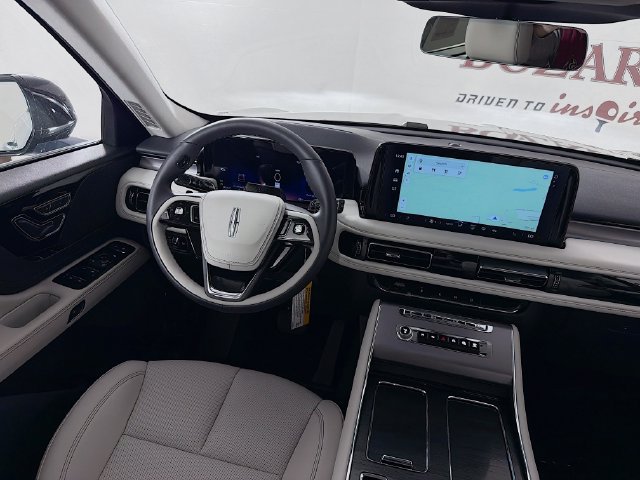 New 2026 Lincoln Aviator 2WD image 24