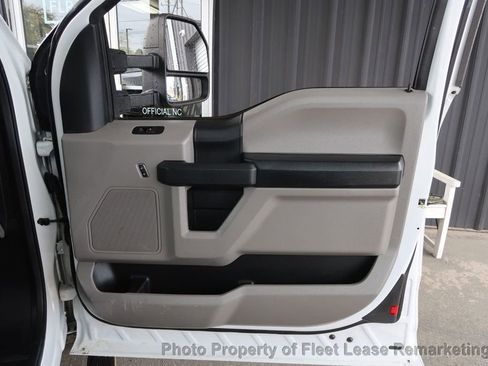 Used 2017 Ford F250 XL w/ STX Appearance Package image 24