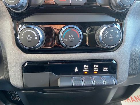 Used 2025 RAM 1500 Tradesman image 34