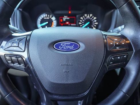Used 2017 Ford Explorer FWD image 14