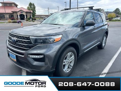 Used 2023 Ford Explorer XLT w/ Equipment Group 202A AWD/4WD image 1