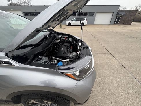 Used 2019 Honda CR-V LX image 29