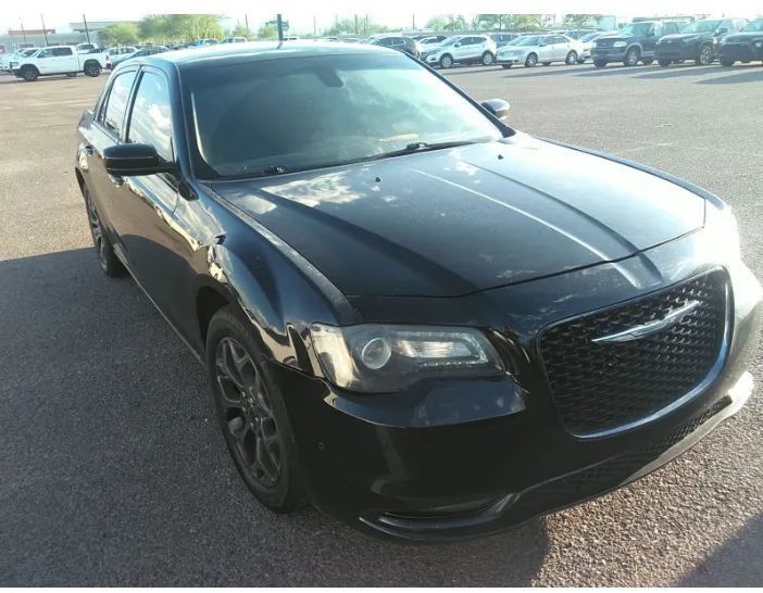 Used 2018 Chrysler 300 Touring w/ Sport Appearance Package AWD/4WD image 1