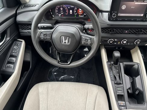 Used 2023 Honda Accord LX image 27