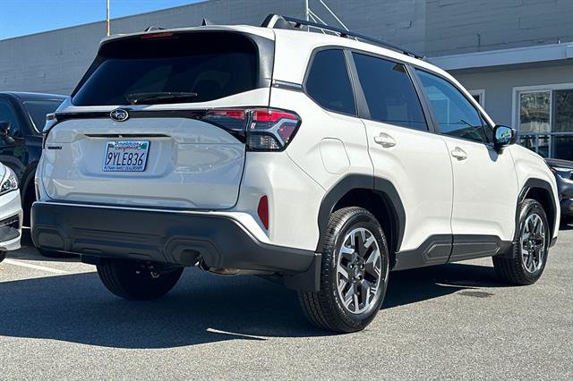 Certified 2026 Subaru Forester Premium AWD/4WD image 3