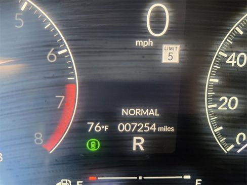 Certified 2025 Honda Civic Sport image 24