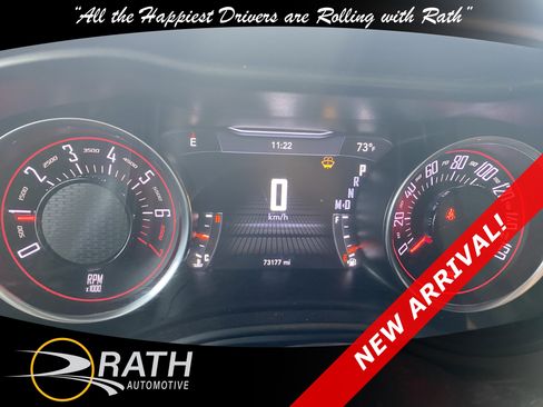 Used 2022 Dodge Challenger GT RWD image 9