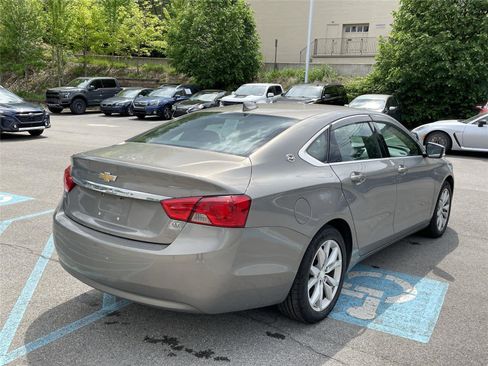 Used 2019 Chevrolet Impala LT w/ LT Convenience Package FWD image 5